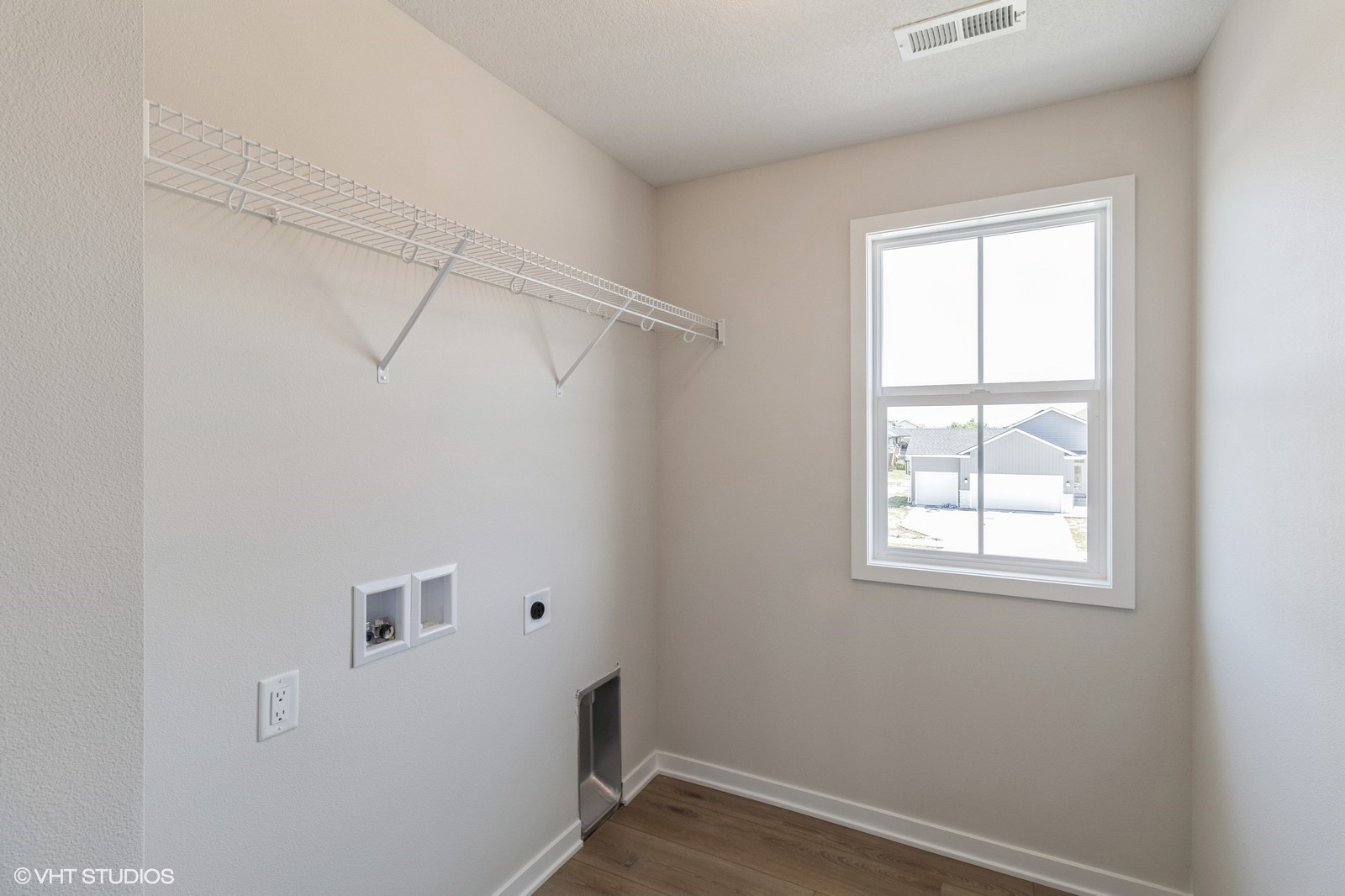 3010 6th Avenue, Altoona, Iowa image 4