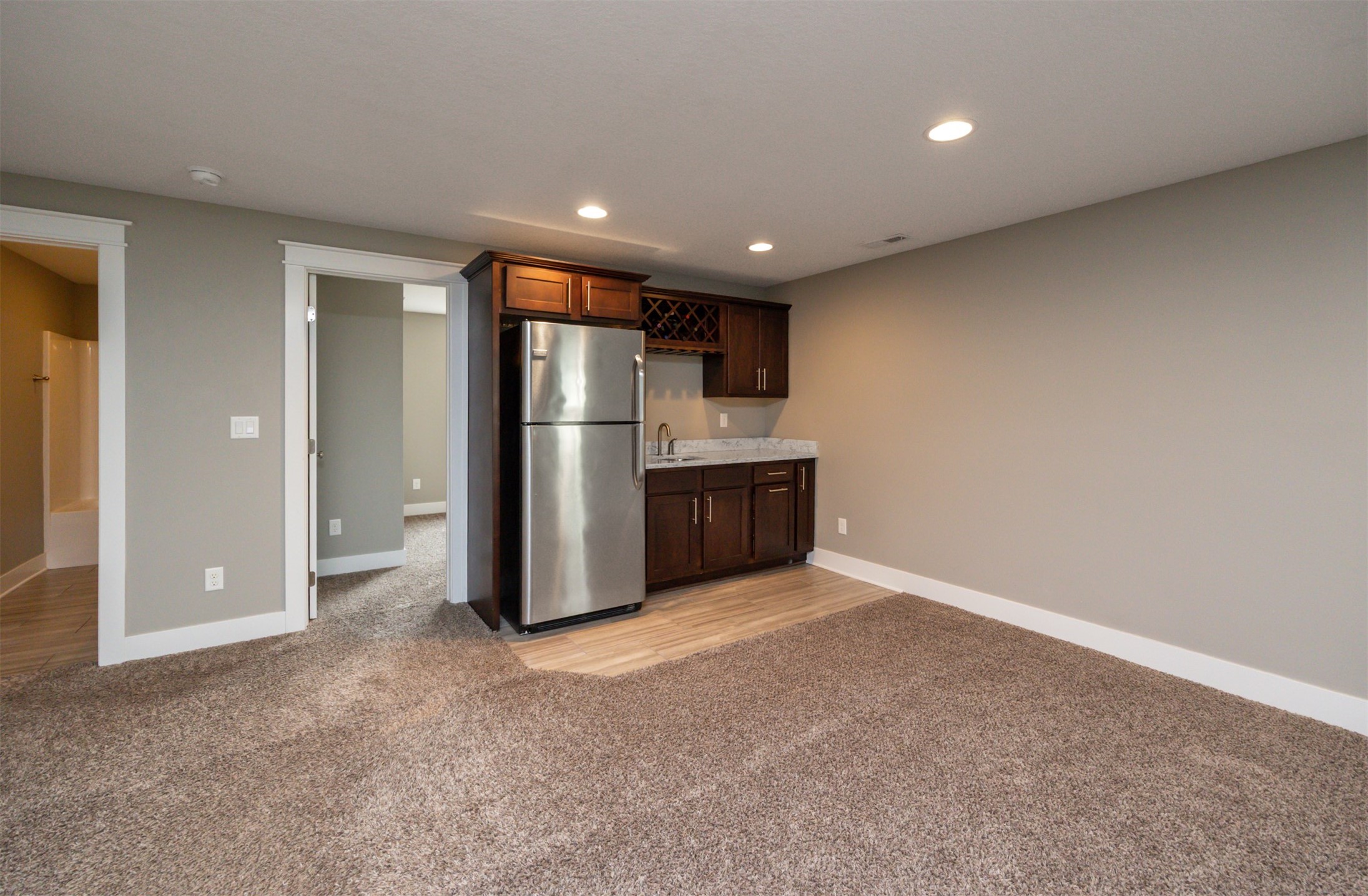 10566 NW 72nd Lane, Johnston, Iowa image 16