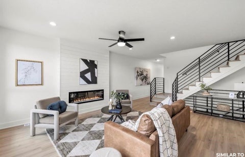 Condo For Sale - 9352 Brooks Place<br/> Norwalk, IA 50211