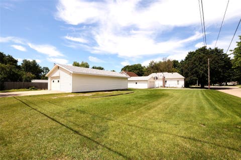 Homes For Sale - 1628 Crawford Street<br/> Boone, IA 50036