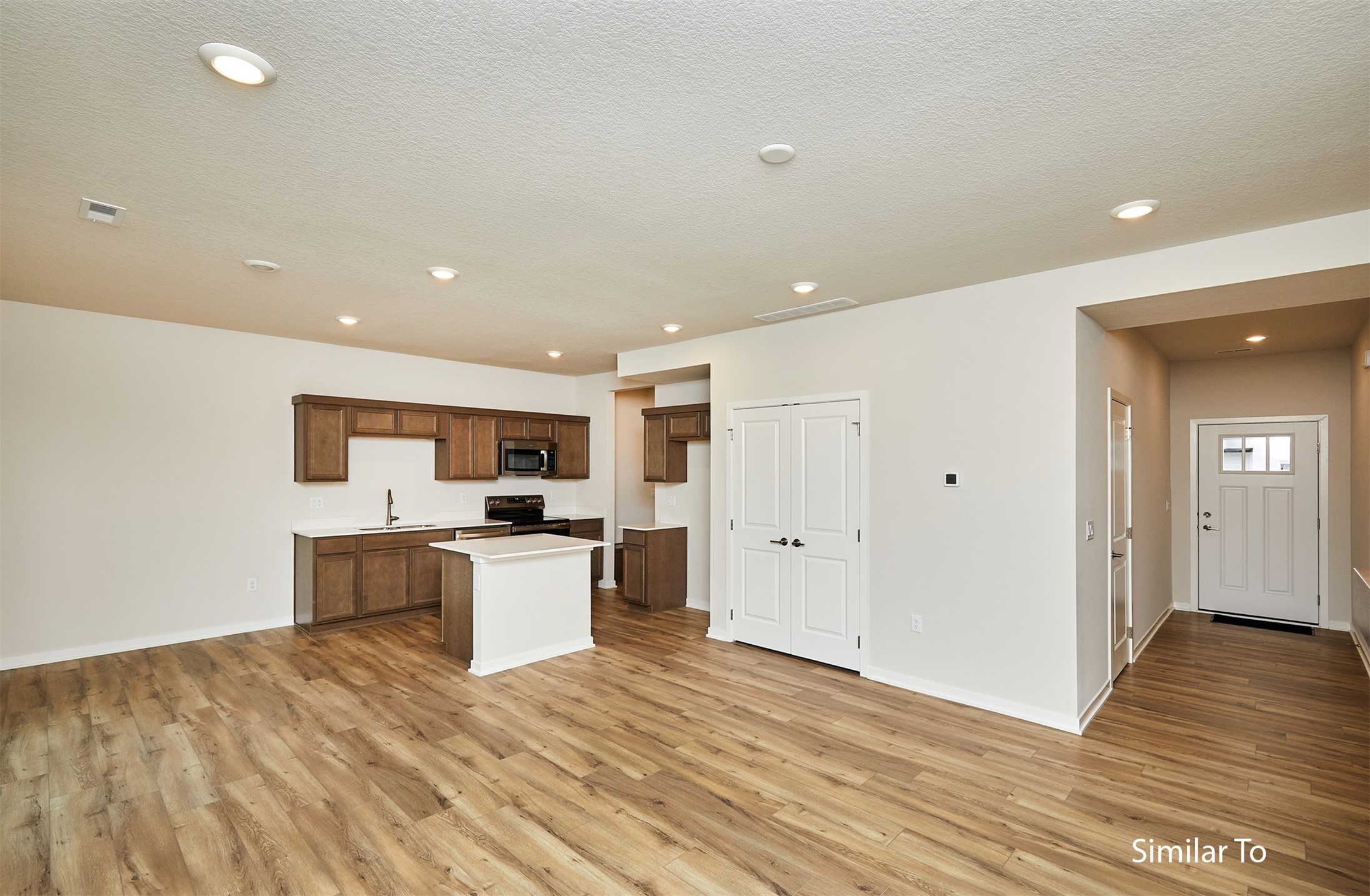 559 Venice Avenue, West Des Moines, Iowa image 5