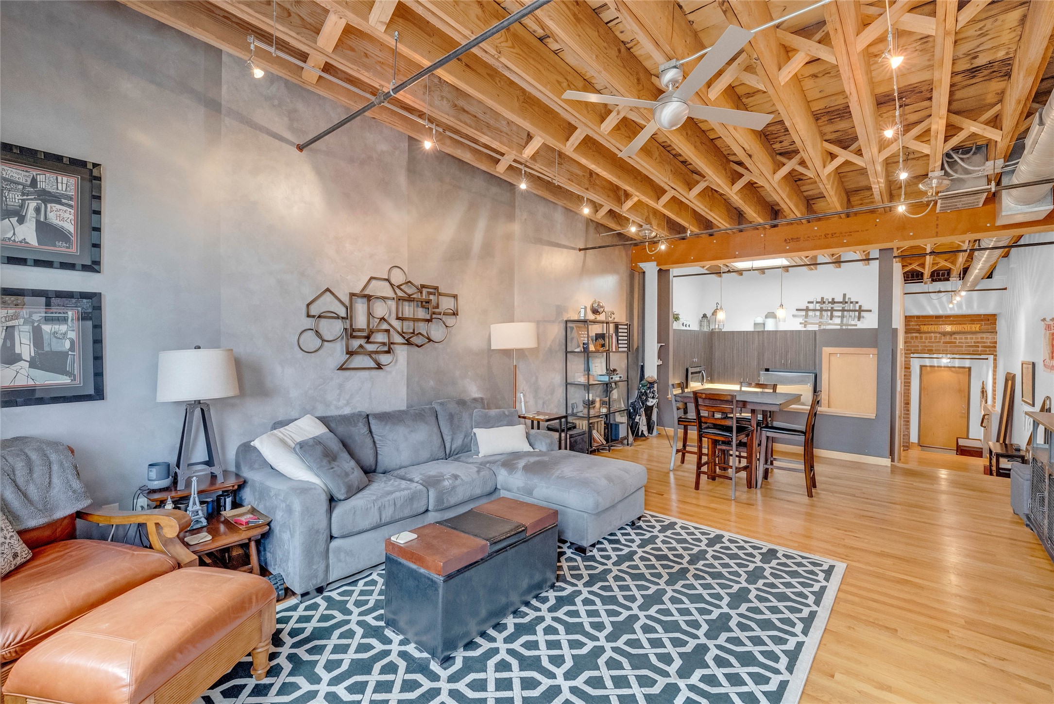 301 E Court Avenue #207, Des Moines, Iowa image 16