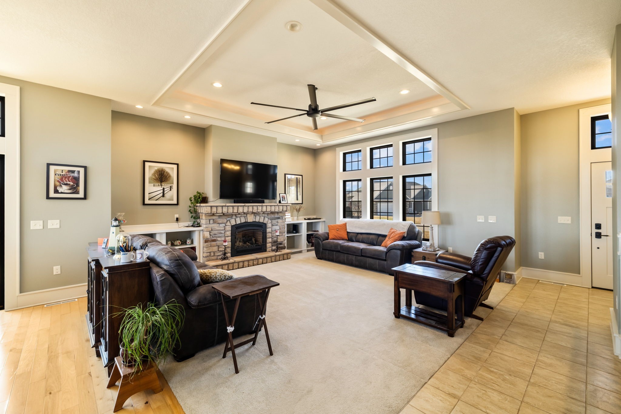 730 Country Side Lane