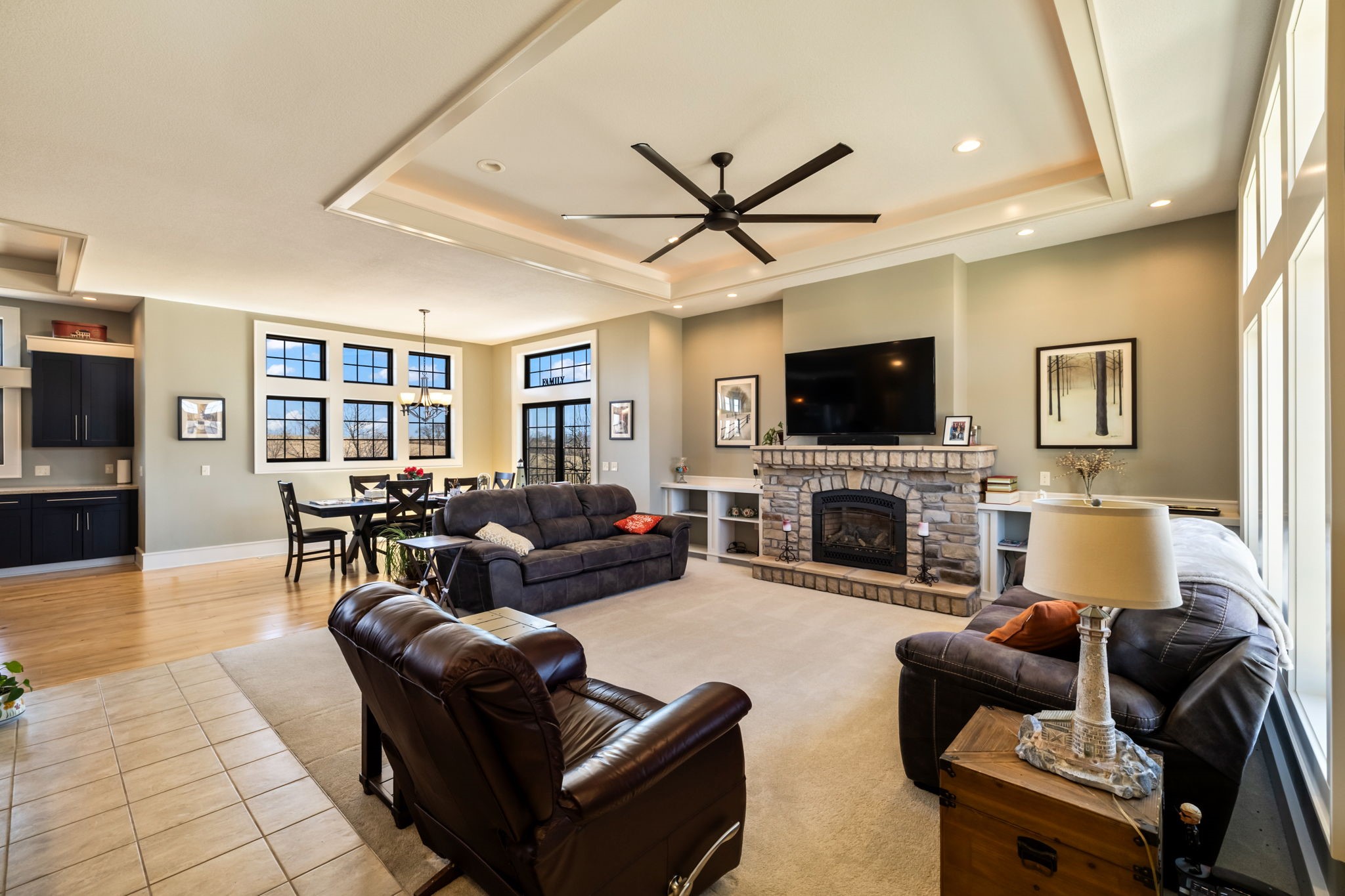 730 Country Side Lane