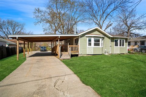 3300 E 37th Street Des Moines IA 50317