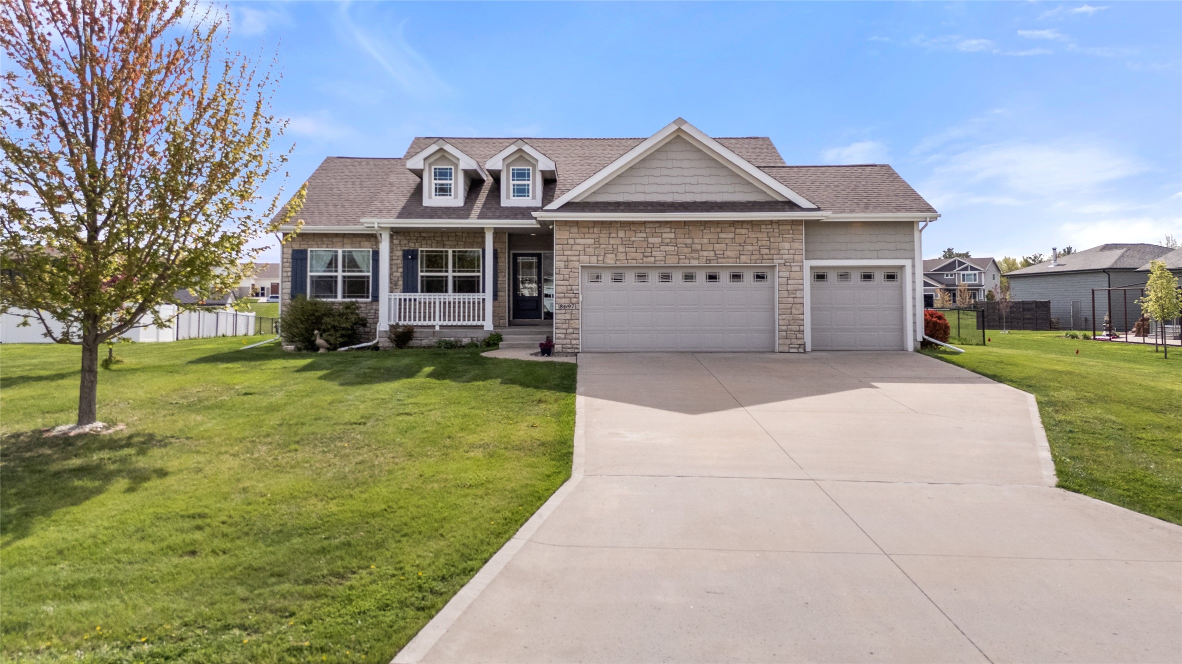 8697 NW 27th Court, Ankeny, Iowa image 1