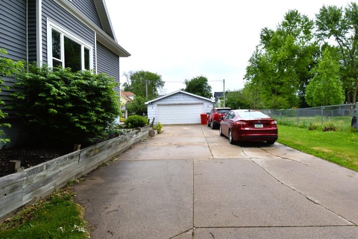 231 S 1st Street, Ogden, Iowa image 26