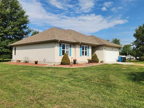 Vacant Land For Sale - 1723 Highway 5 Highway<br/> Marion County, Knoxville, IA 50138