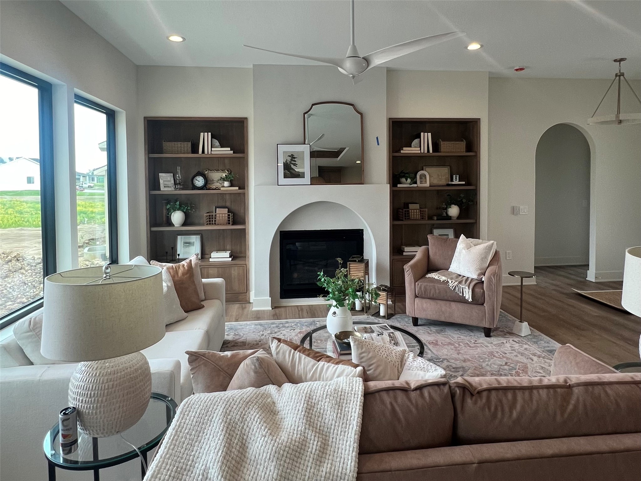 8435 Longmeadow Lane