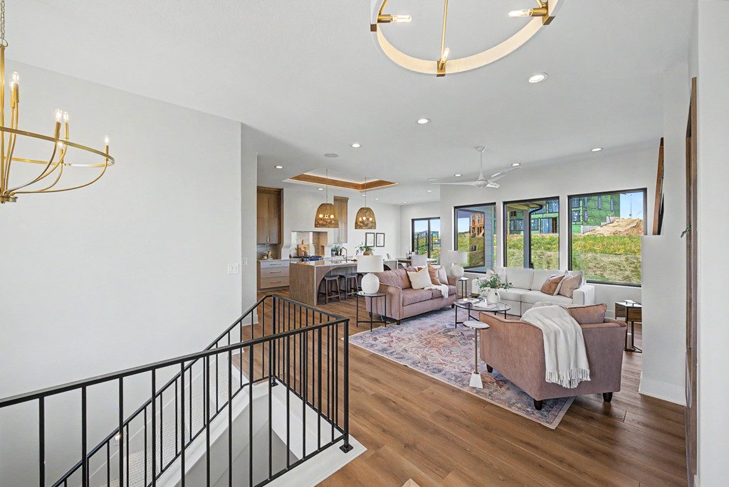 8435 Longmeadow Lane