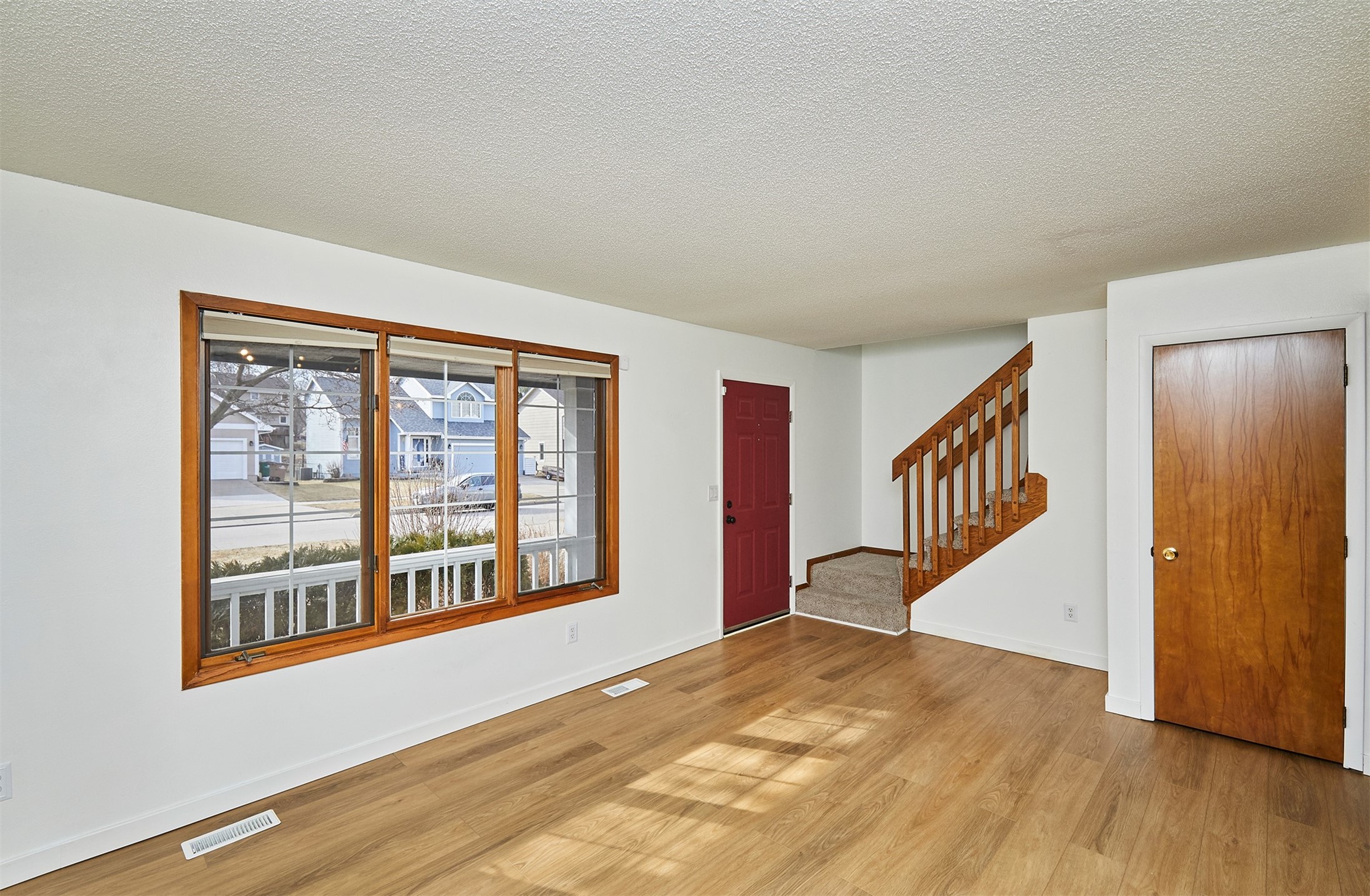 4815 Meadow Valley Drive