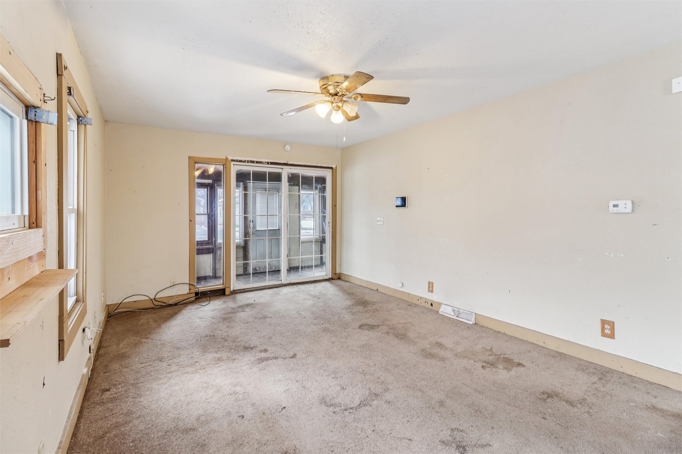 2034 Des Moines Street