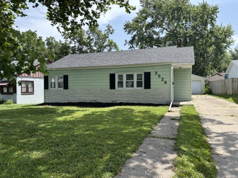 Homes For Sale - 3529 53rd Street<br/> Des Moines, IA 50310