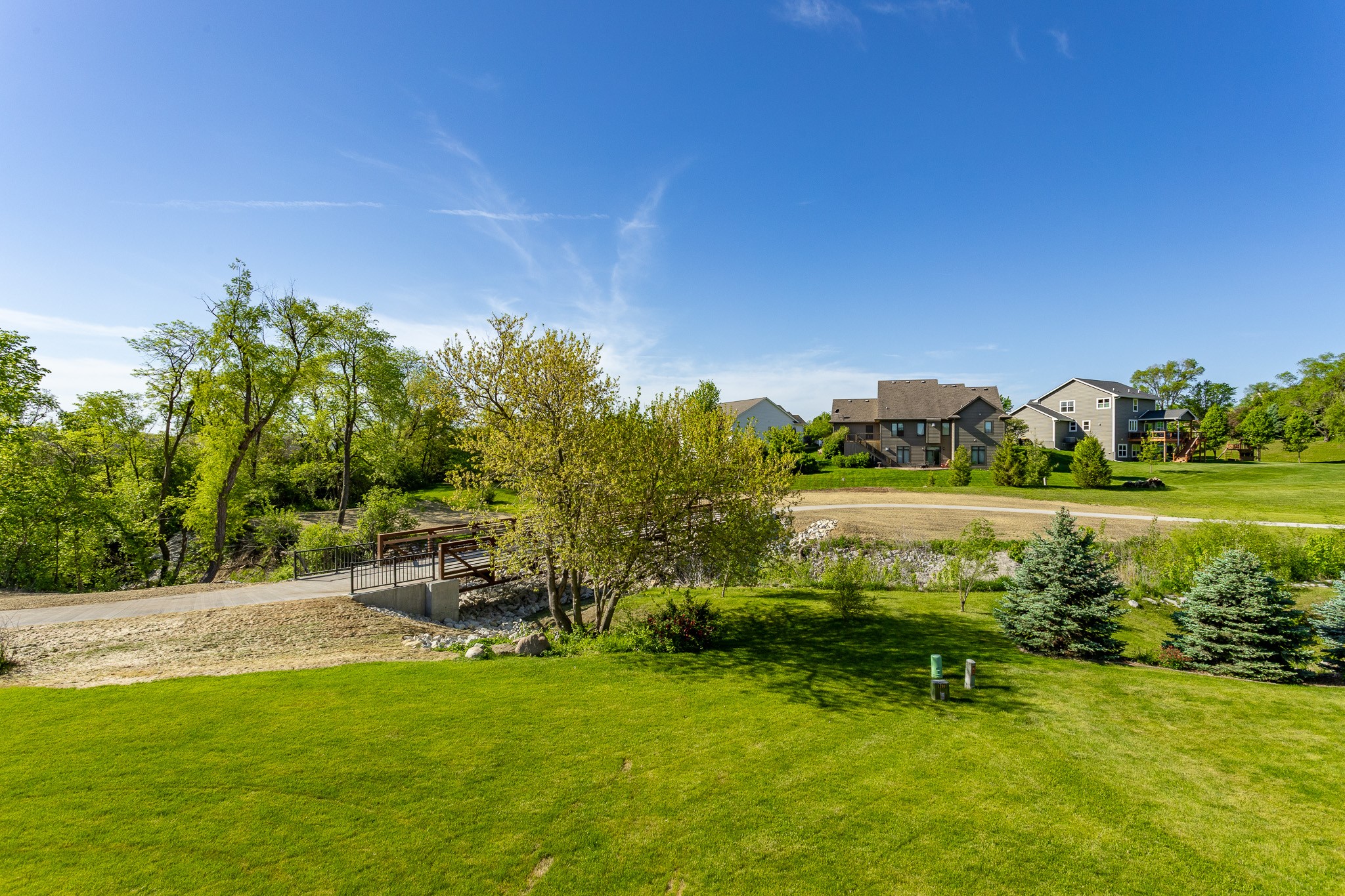 1203 Lynne Drive, Adel, Iowa image 4