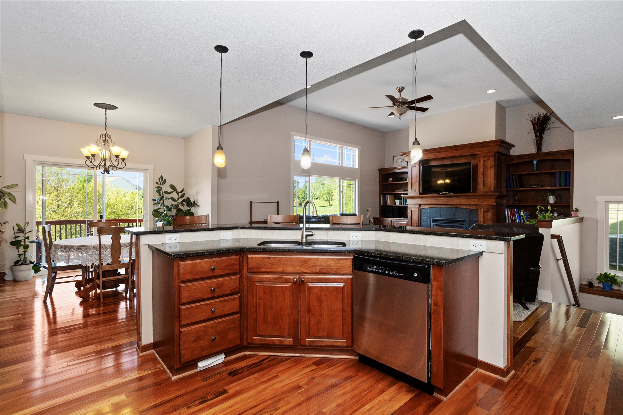 1203 Lynne Drive, Adel, Iowa image 14