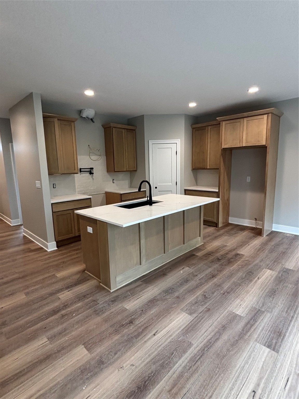 5639 Walnut Ridge Drive