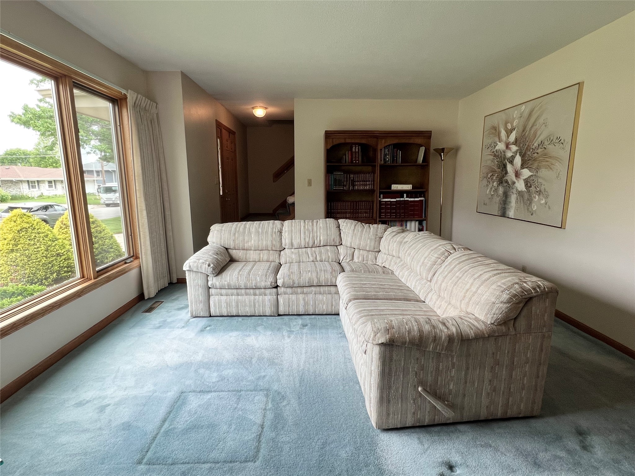 210 E 24th Street, Newton, Iowa image 9