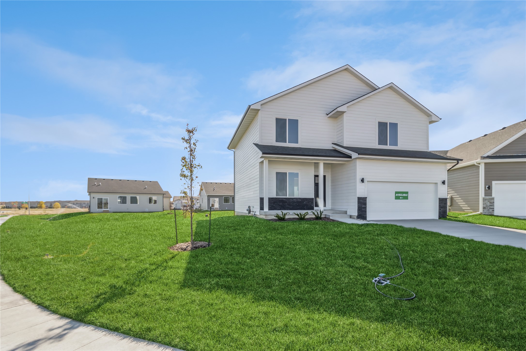 1410 NW Yorktown Drive, Waukee, Iowa image 2
