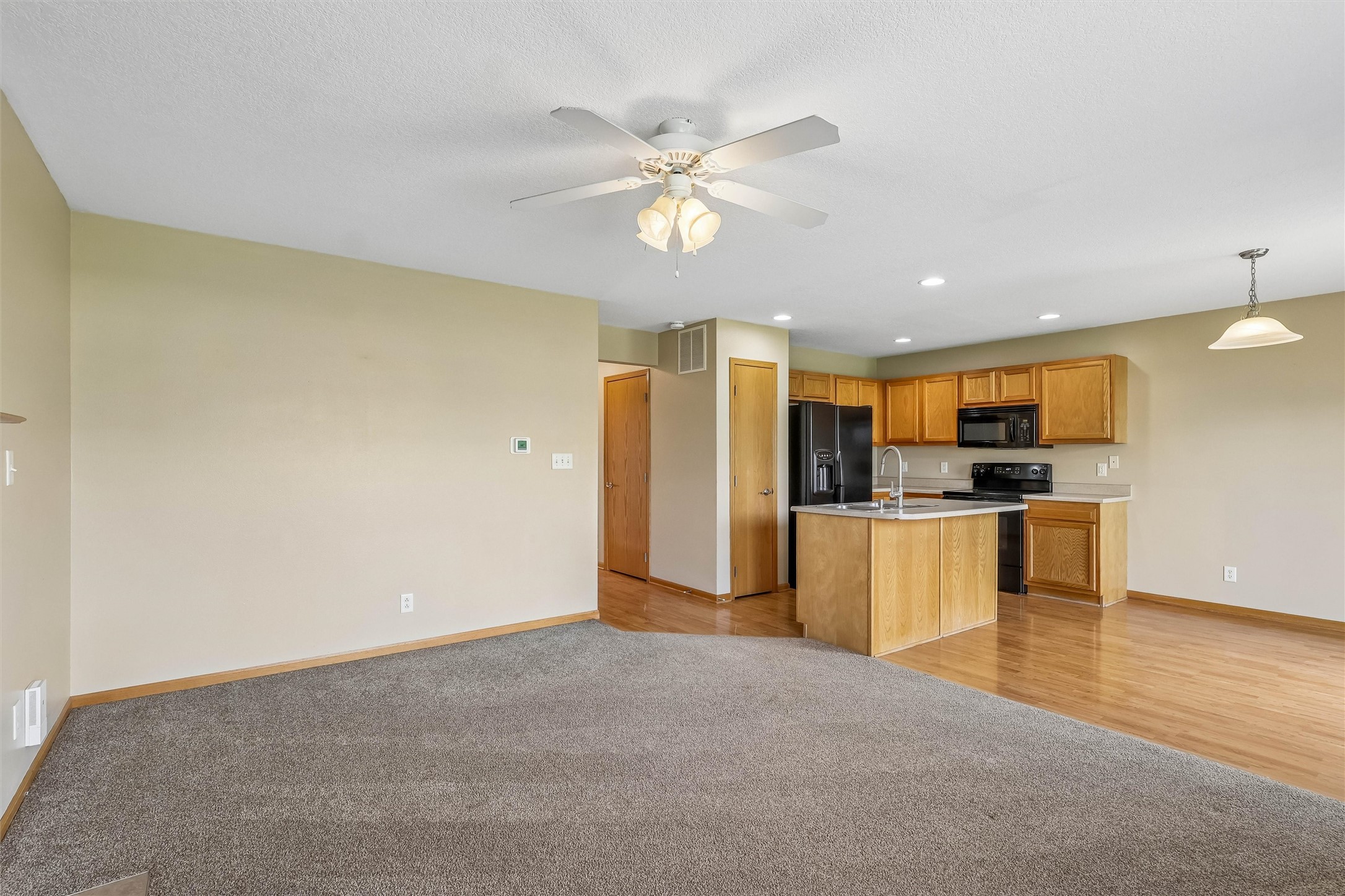 9483 Red Sunset Drive