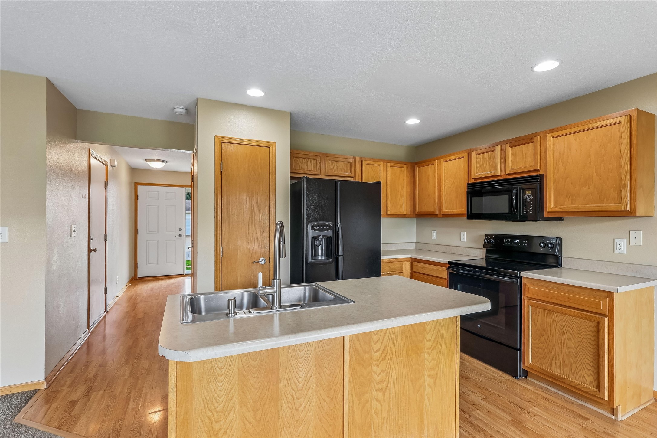 9483 Red Sunset Drive