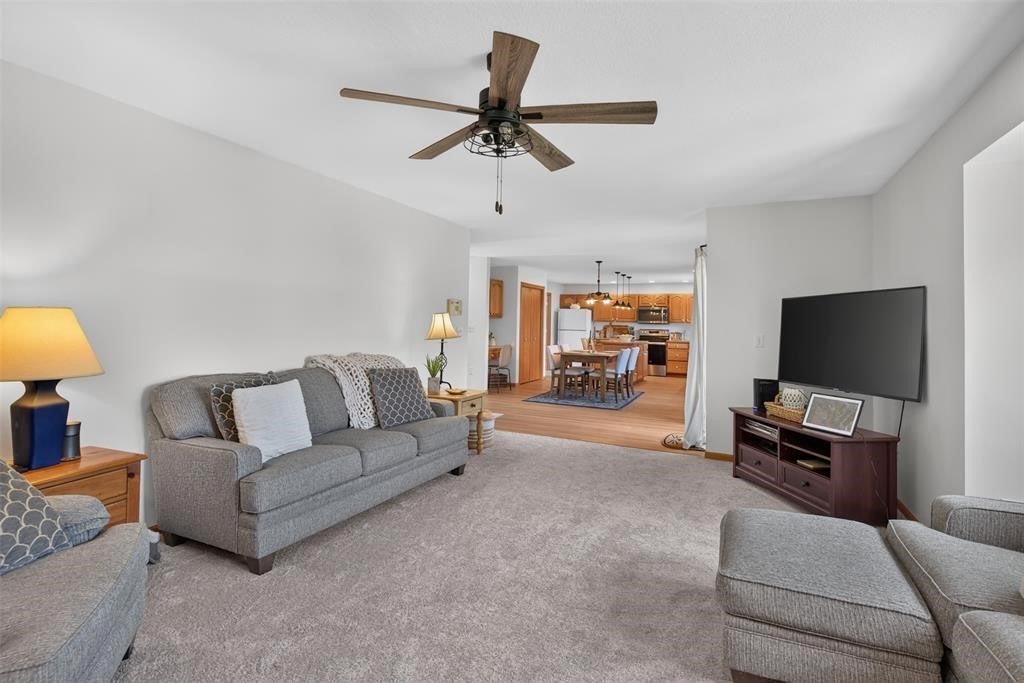 1110 Sandalwood Court SW