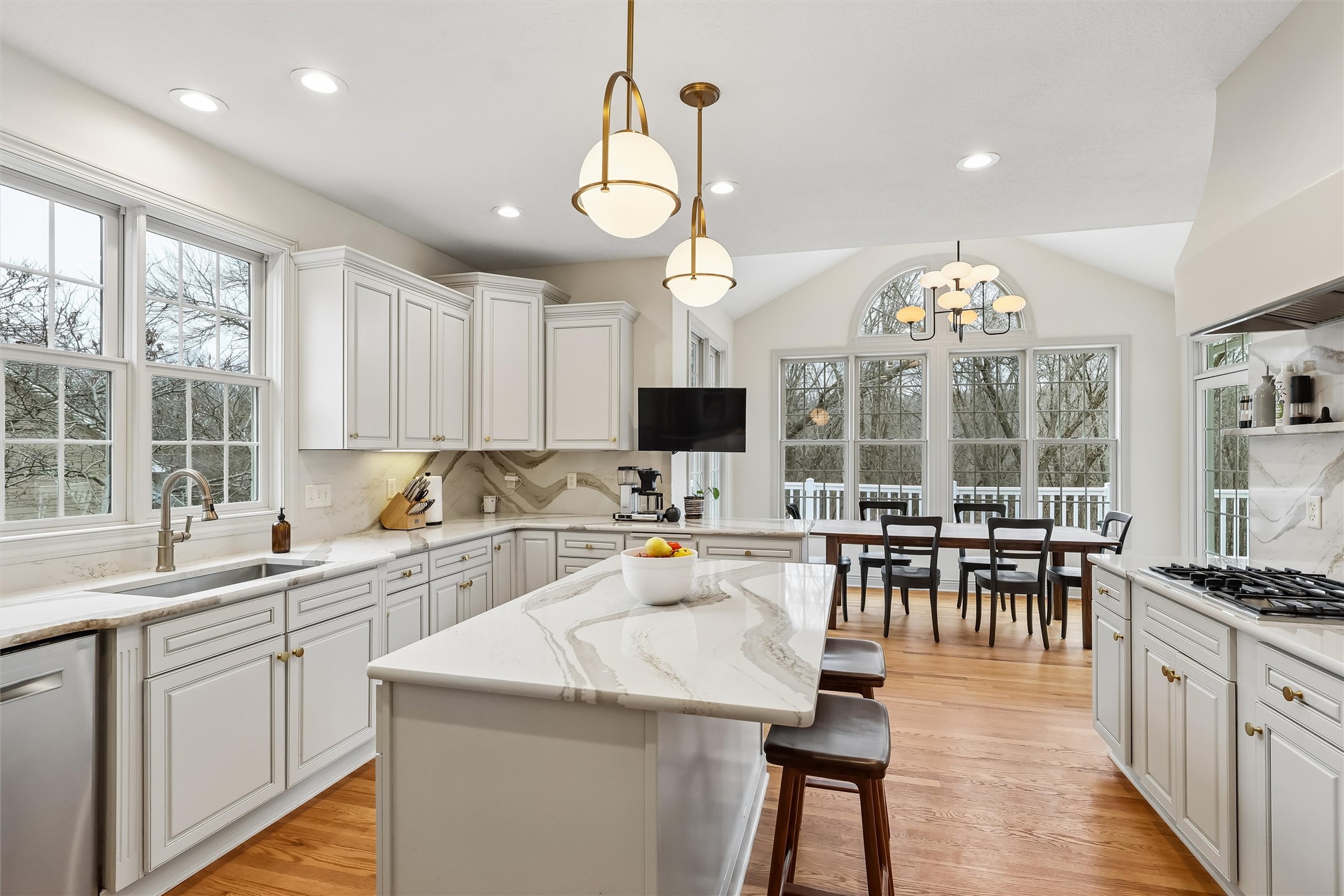 1820 SE Browns Woods Cove