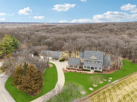 1820 SE Browns Woods Cove West Des Moines IA 50265