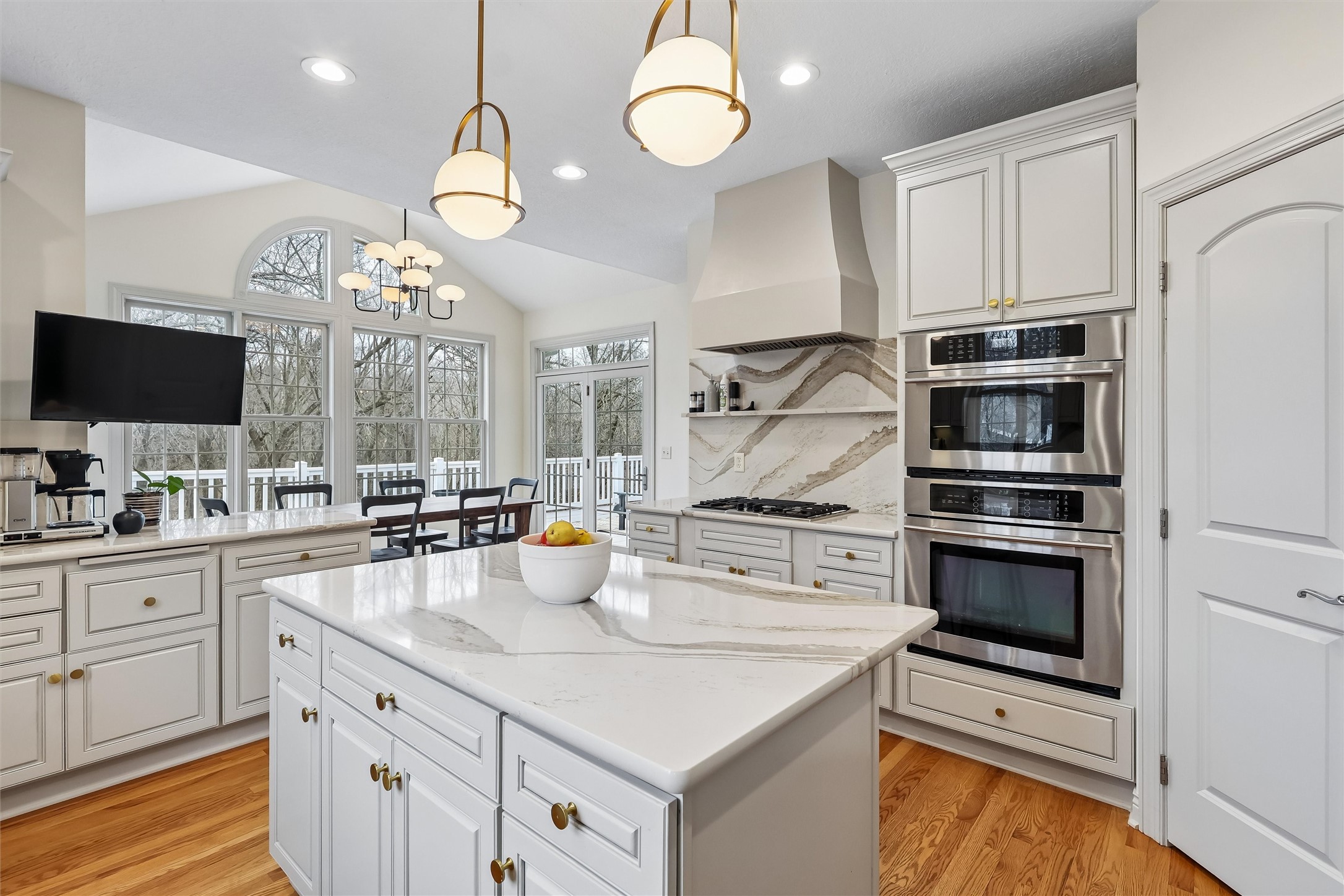 1820 SE Browns Woods Cove