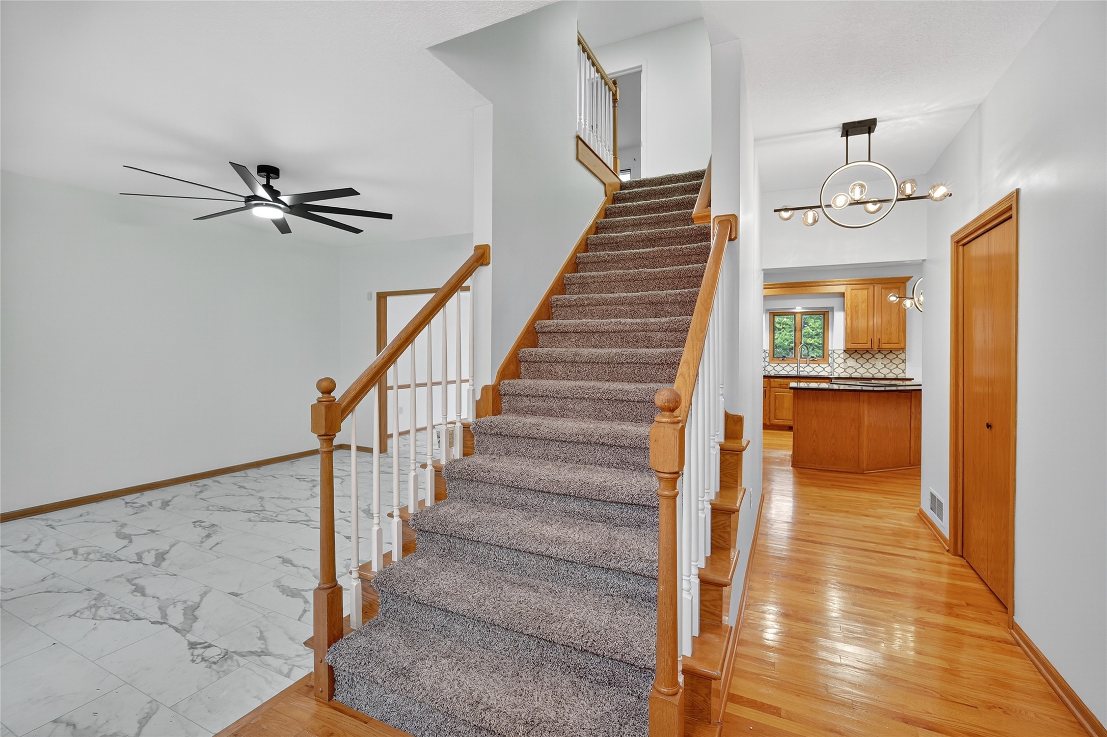 5924 Highland Circle