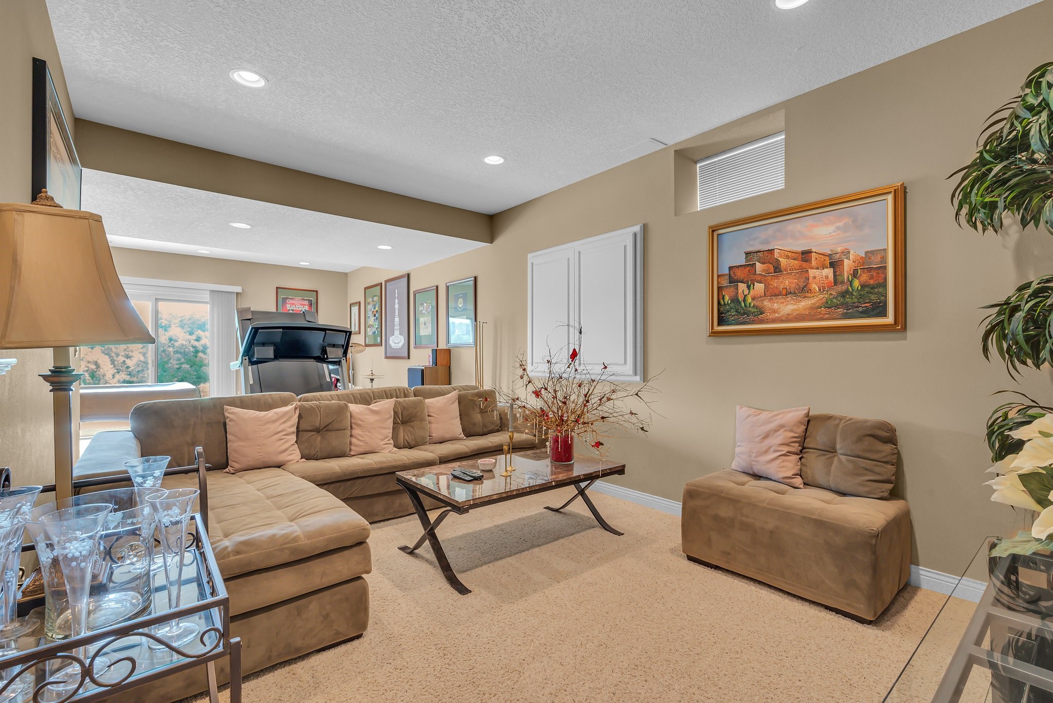 15220 Ridgemont Drive, Urbandale, Iowa image 19