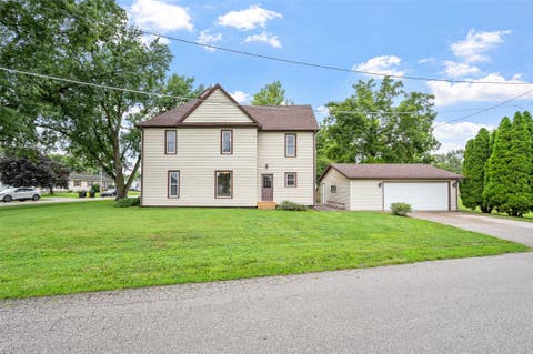 Homes For Sale - 302 W Division Street<br/> Colfax, IA 50054