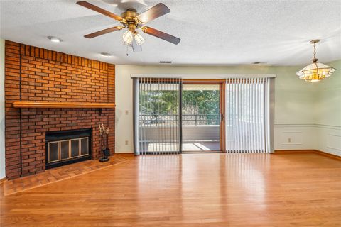 Condo For Sale - 1100 50th Street #2206<br/> West Des Moines, IA 50266