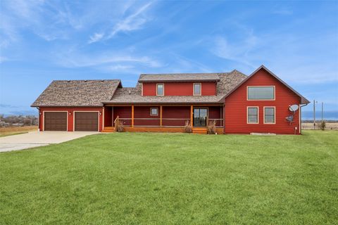 Vacant Land For Sale - 2230 260th Street<br/> Winterset, IA 50273