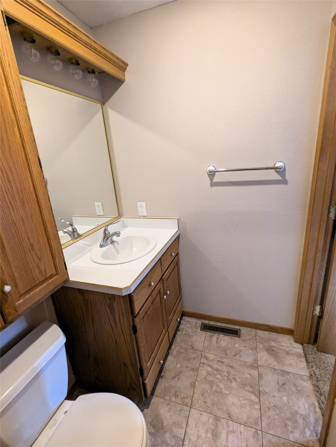 5208 Schubert Street, Ames, Iowa image 12
