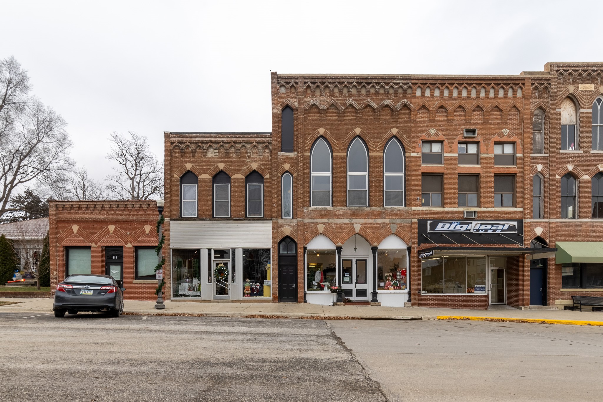 107 & 109 N 1st Street, Panora, Iowa image 1