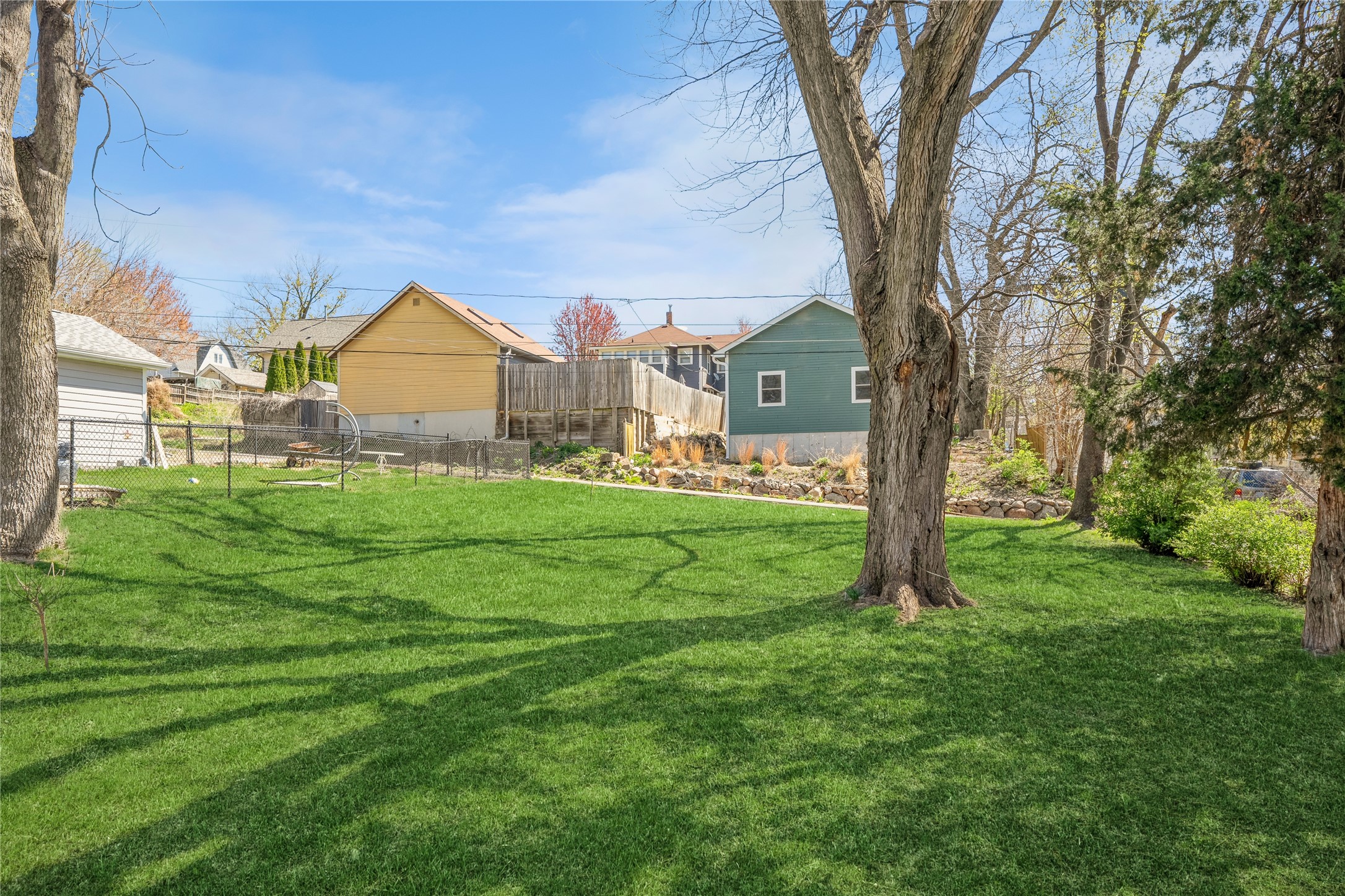 655 38th Street, Des Moines, Iowa image 28