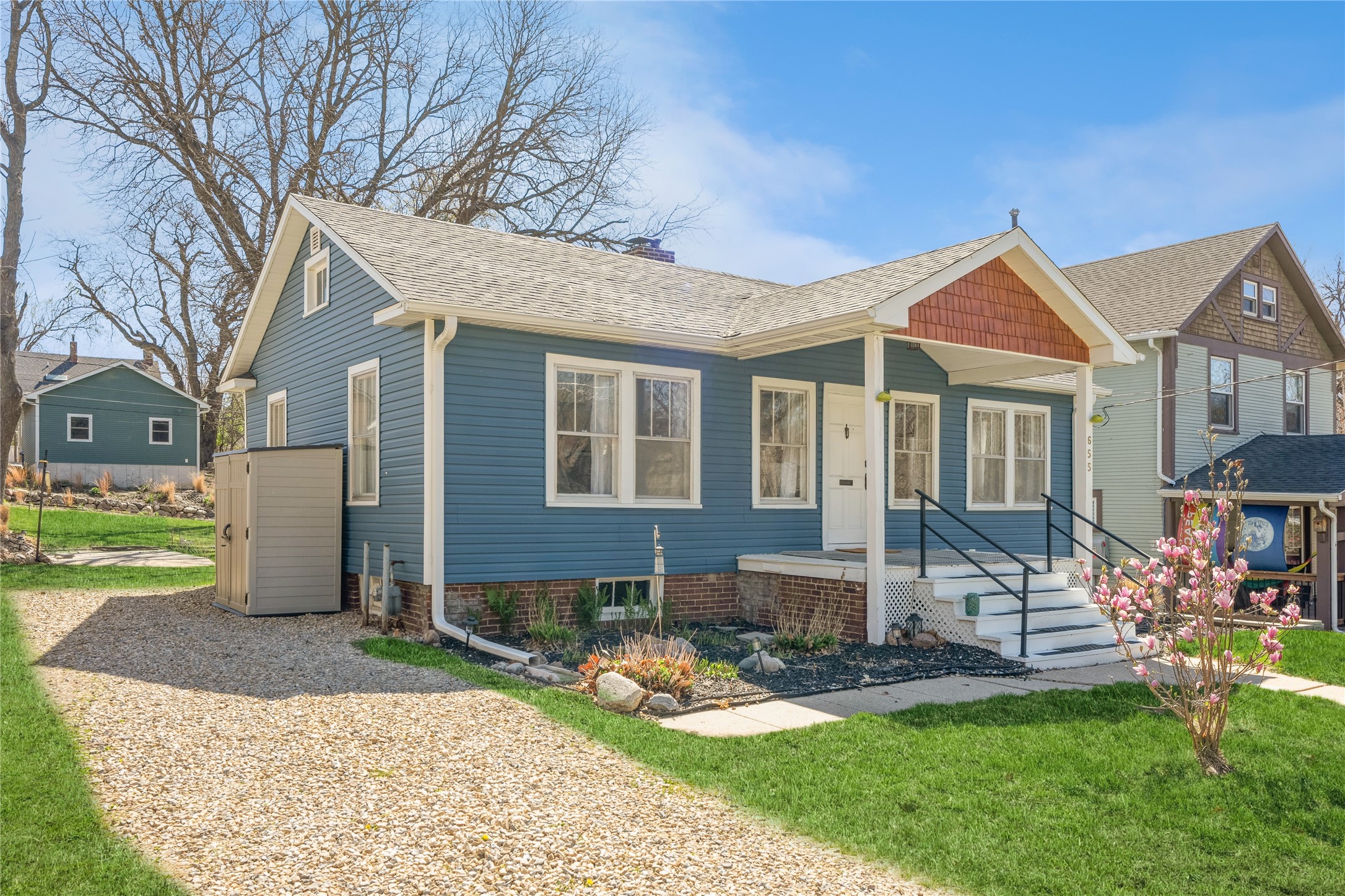 655 38th Street, Des Moines, Iowa image 3
