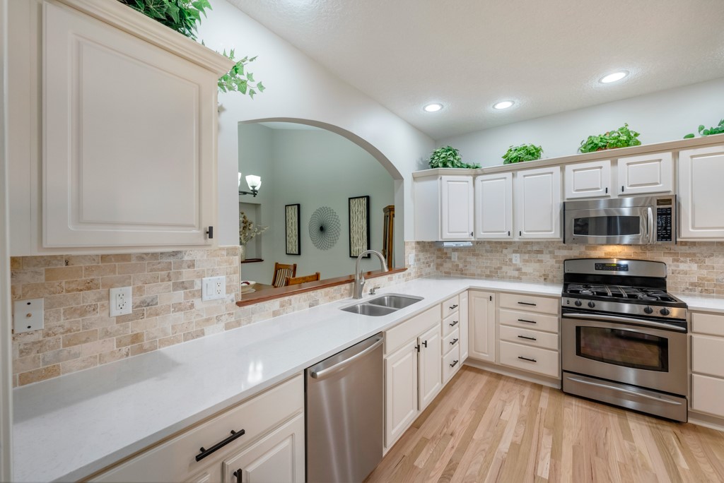 8932 Stonepointe Lane