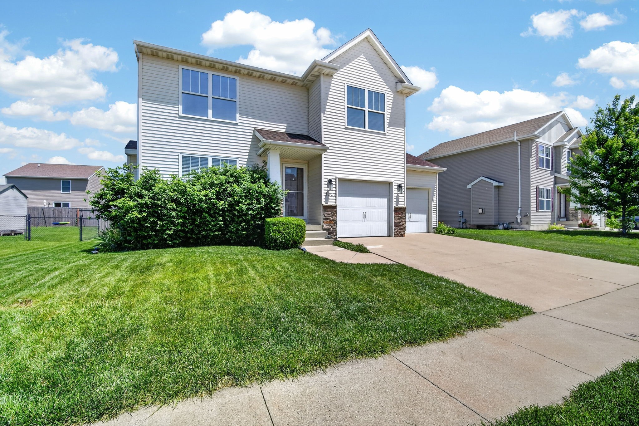 3321 Maple Drive SW