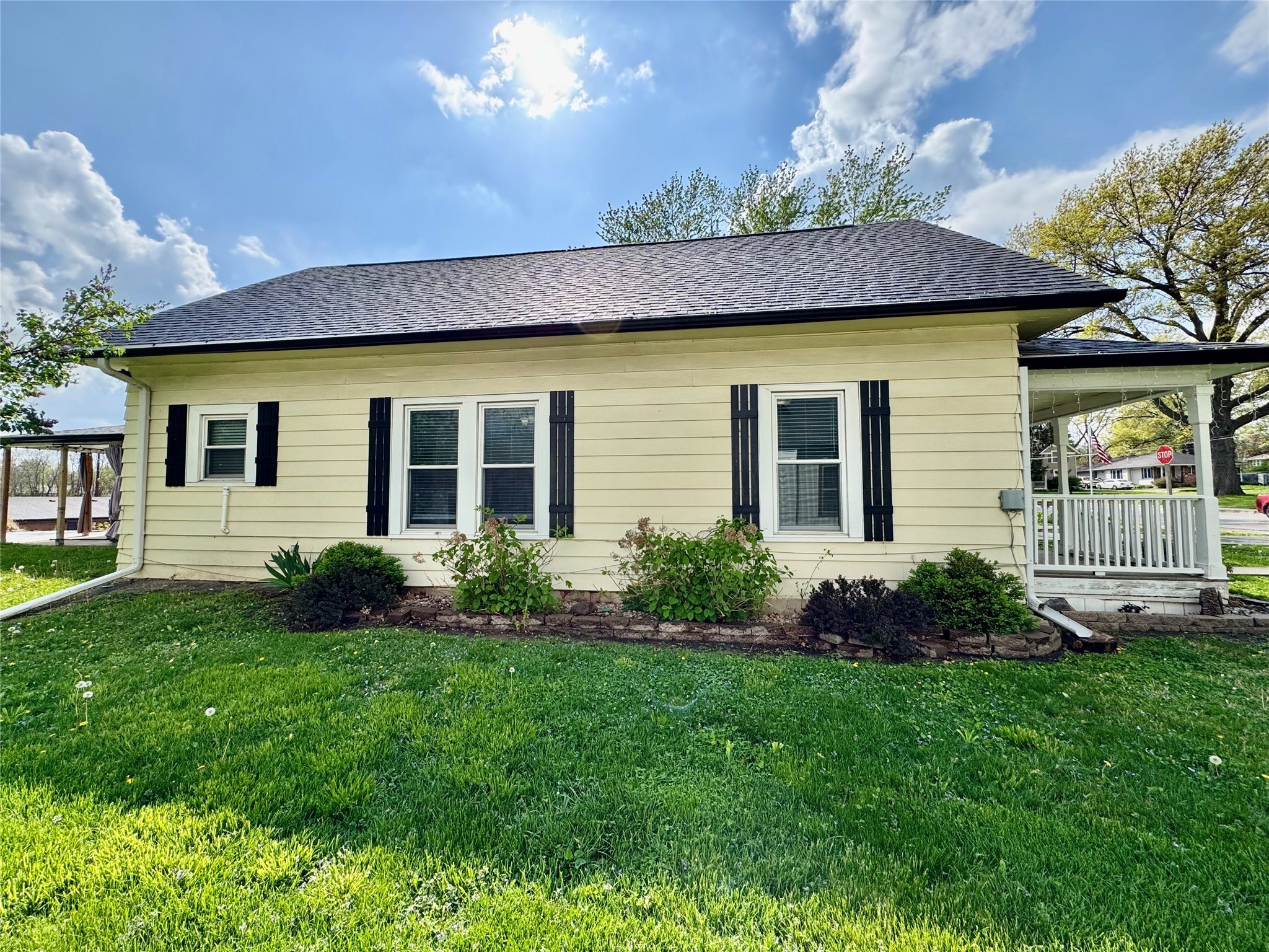 610 School Street, Carlisle, Iowa image 3