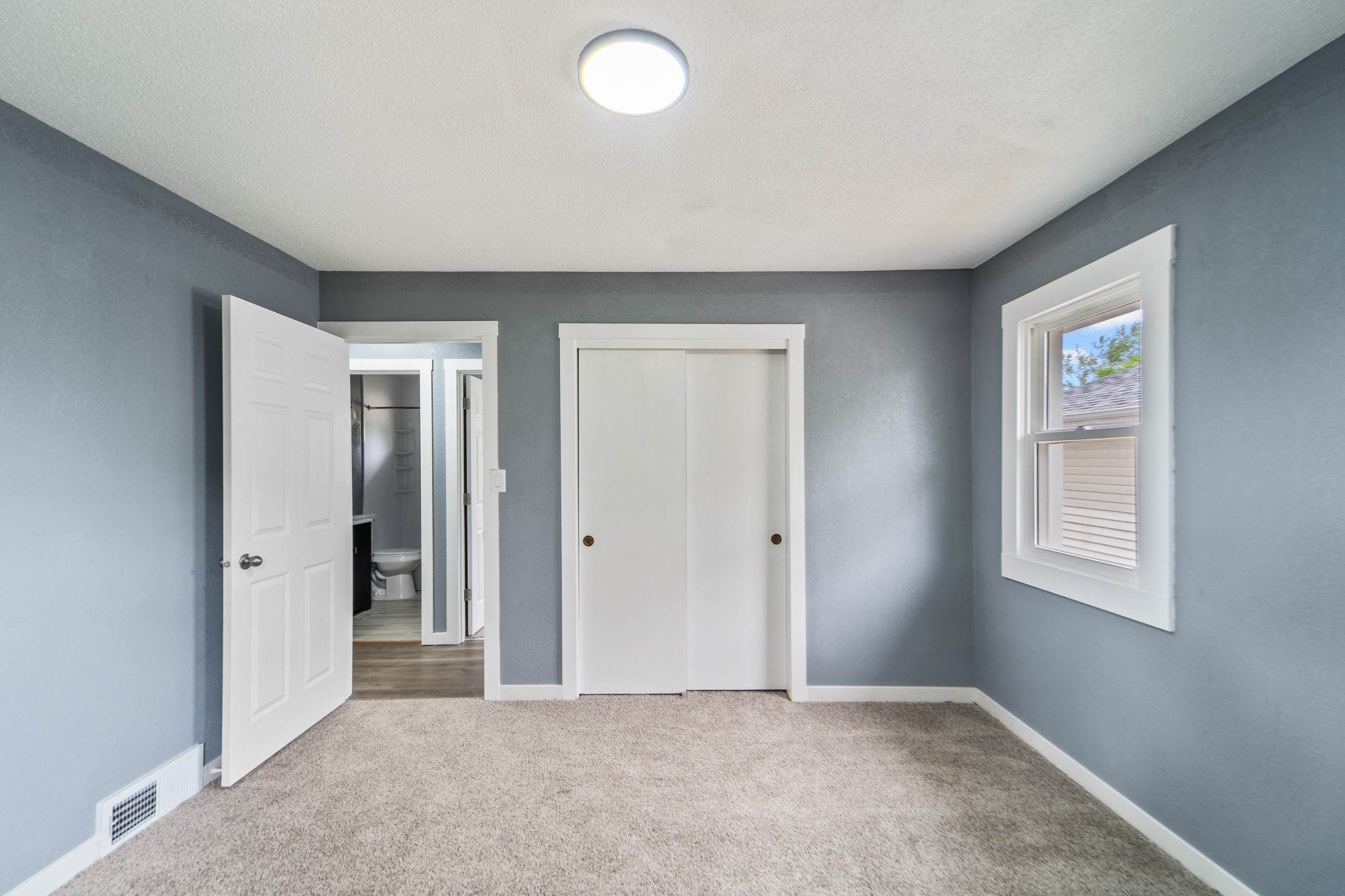 208 Van Buren Drive, Van Meter, Iowa image 17