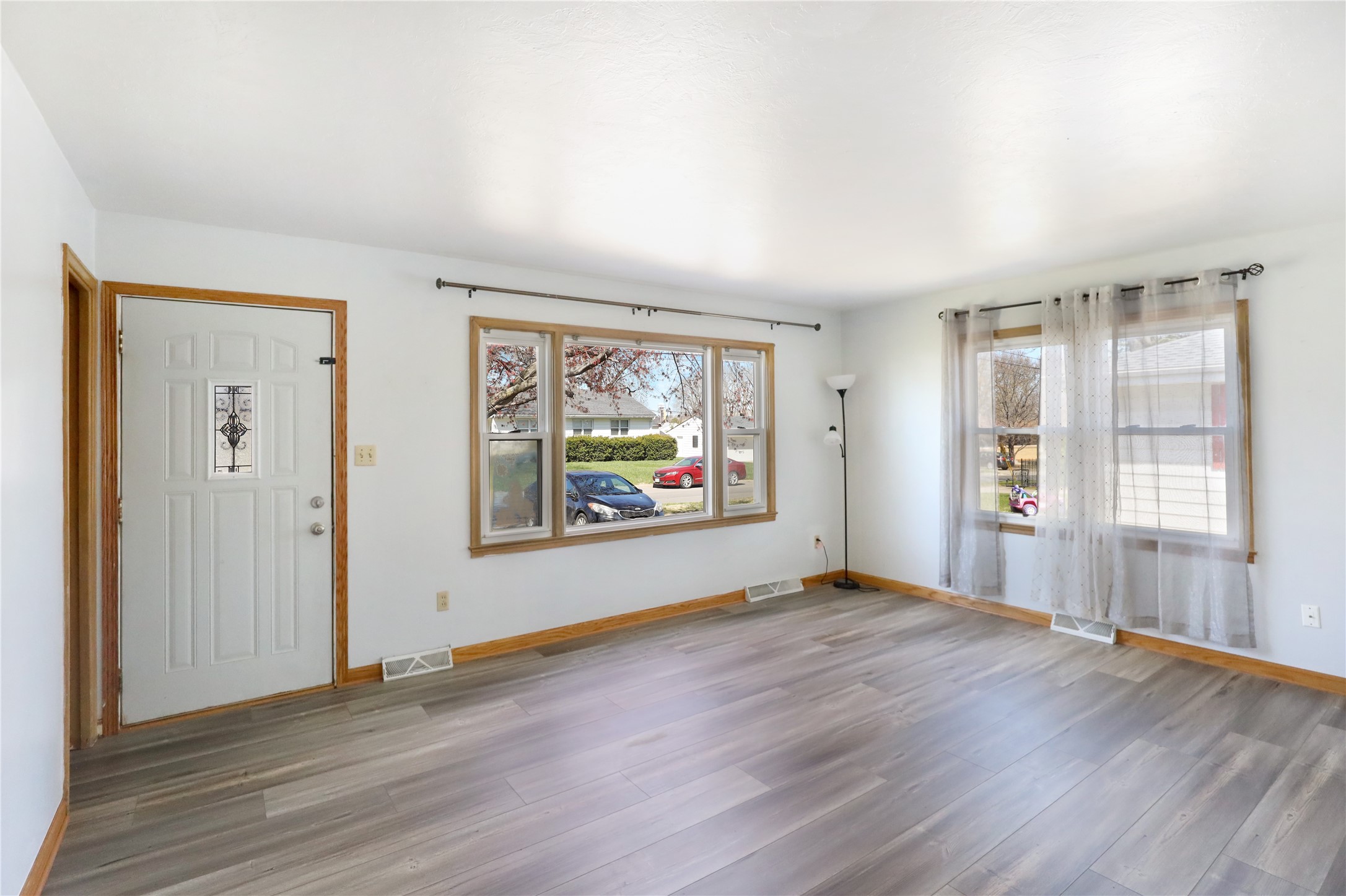 1657 Arthur Avenue, Des Moines, Iowa image 3