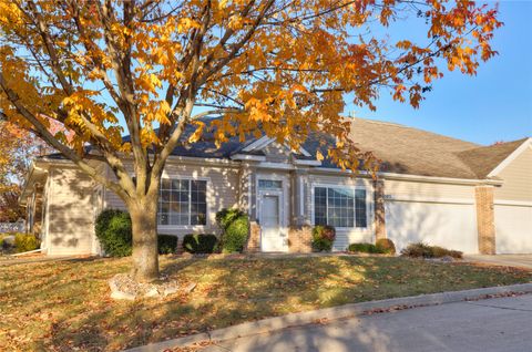 1725 S 50th Street 503 West Des Moines IA 50265