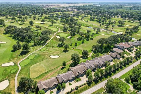 Condo For Sale - 1518 Park Avenue<br/> Des Moines, IA 50315
