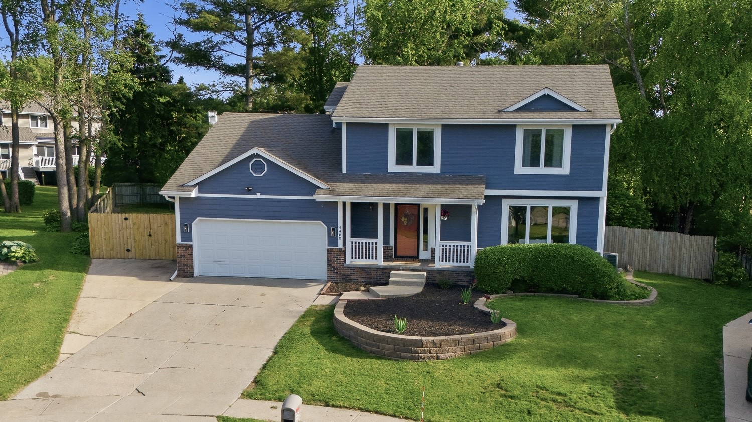 Photo 1 of 35 — 4460 90th Street, Urbandale, IA 50322