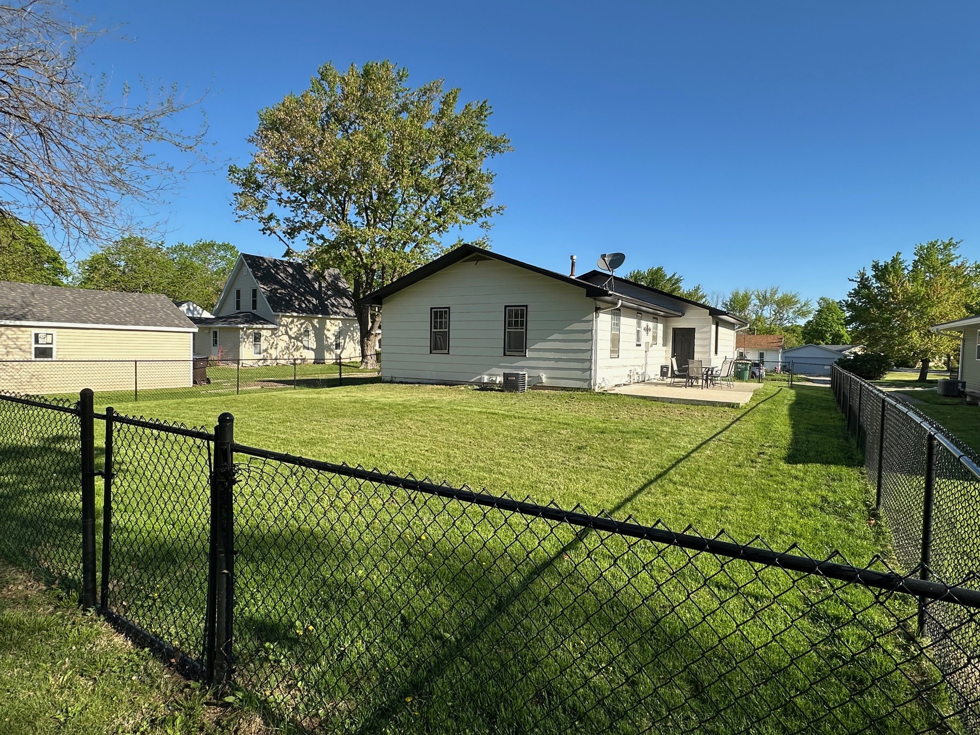 616 E Green Street, Winterset, Iowa image 21