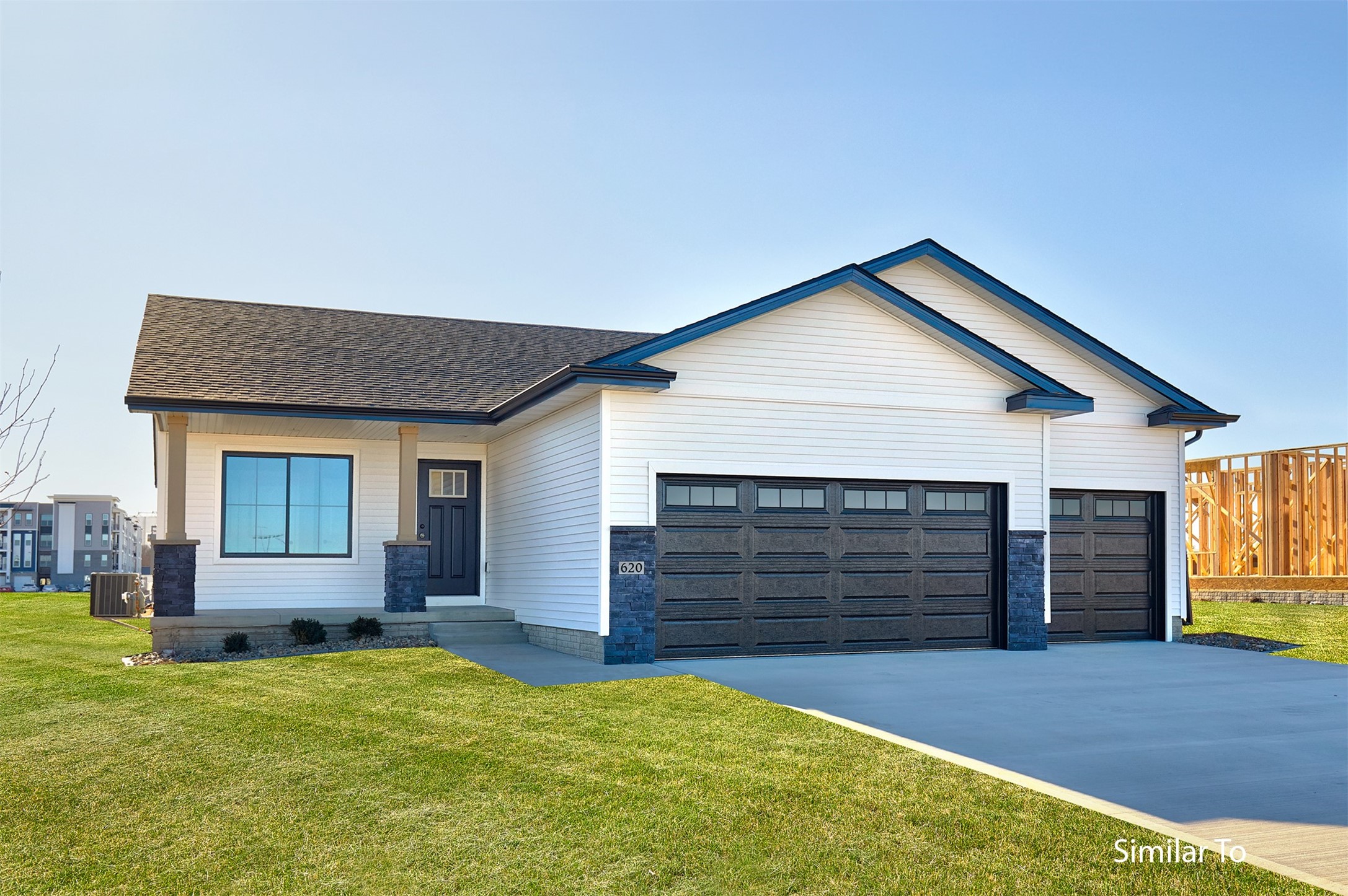 9405 Modena Lane, West Des Moines, Iowa image 2