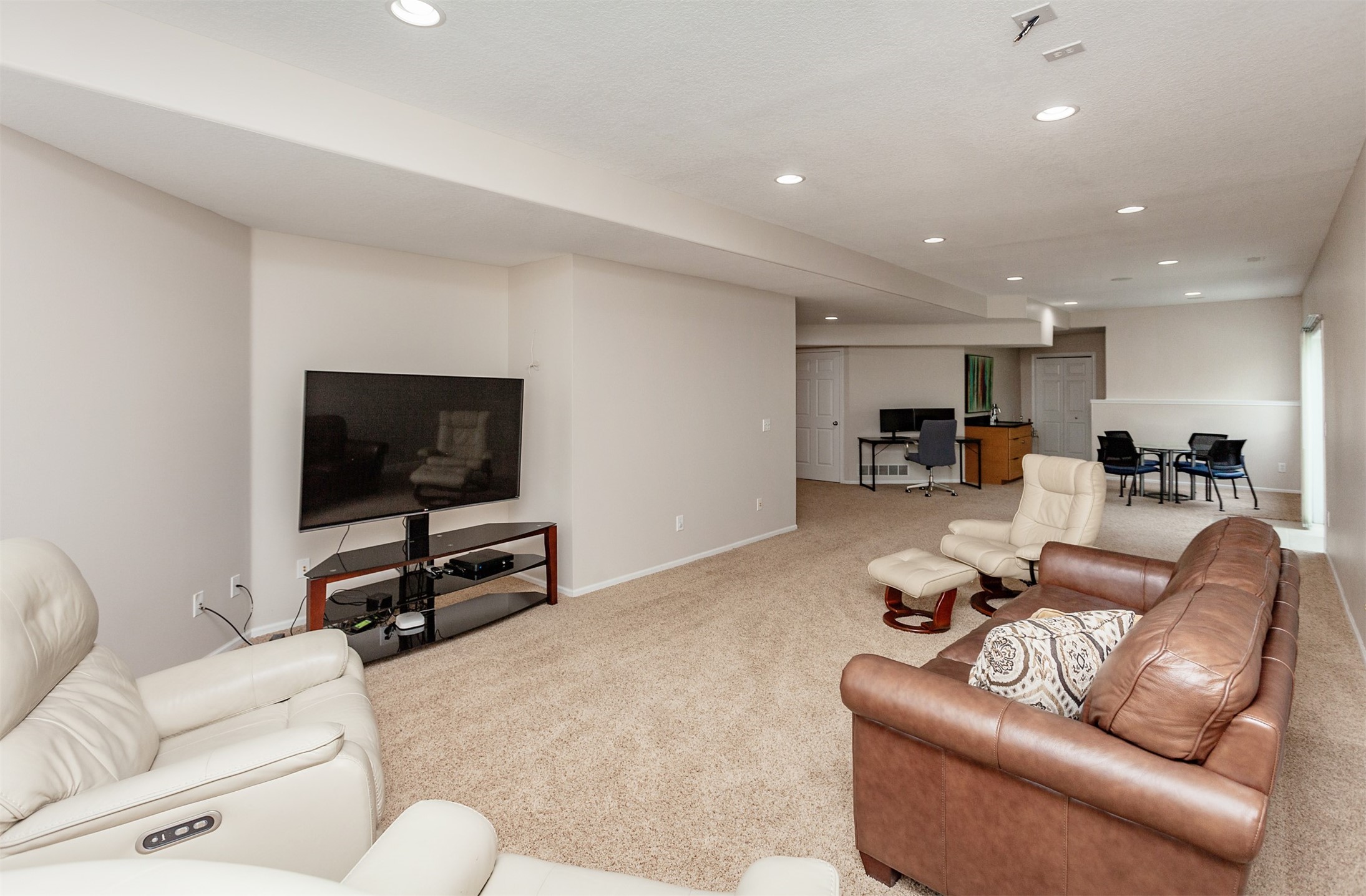 1652 NW 125th Street, Clive, Iowa image 23