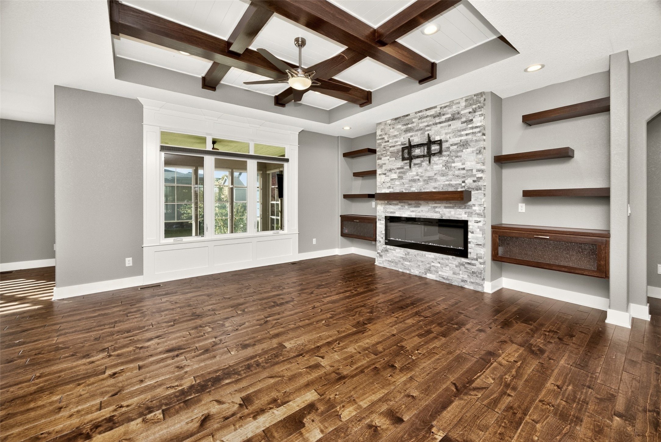 14510 Catalpa Drive