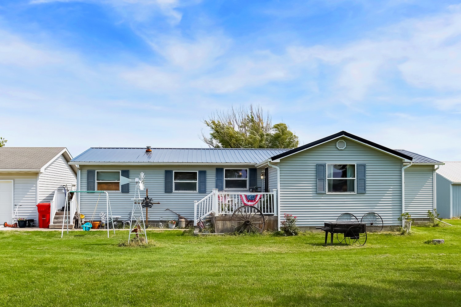 23015 Wyoming Street, Lacona, Iowa image 3